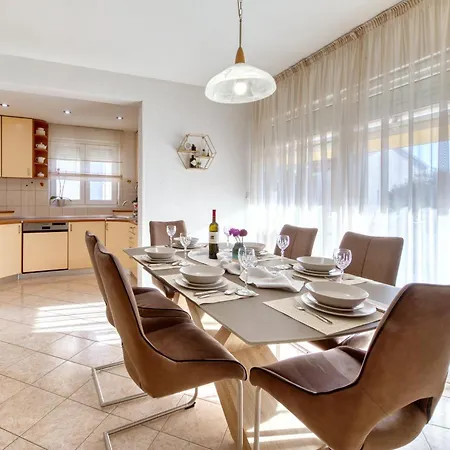 Apartment Keko Zadar