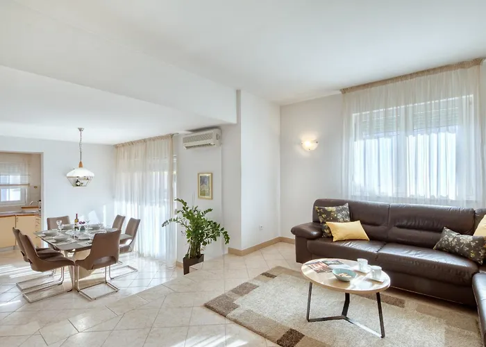 Apartment Keko Zadar